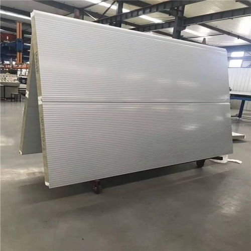 高密度硬质发泡聚氨酯夹芯板