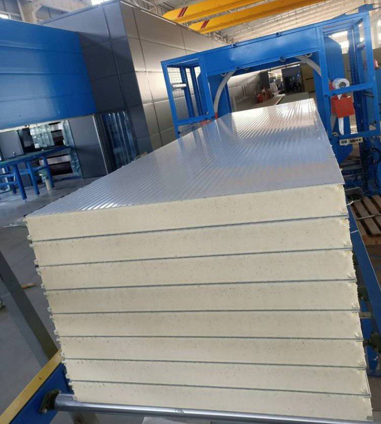 碧水双面彩钢聚氨酯夹芯板 构建现代节能建筑的优选之材